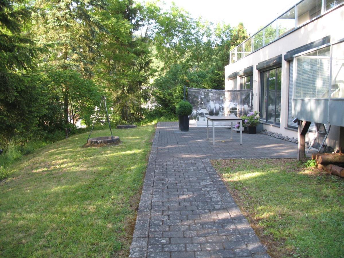 Ring-Race-Flats Appartements Adenau Esterno foto