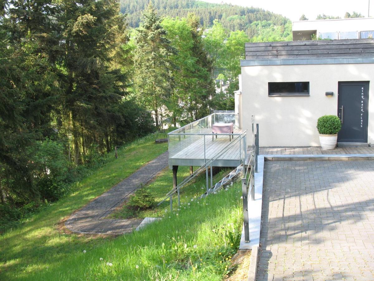 Ring-Race-Flats Appartements Adenau Esterno foto