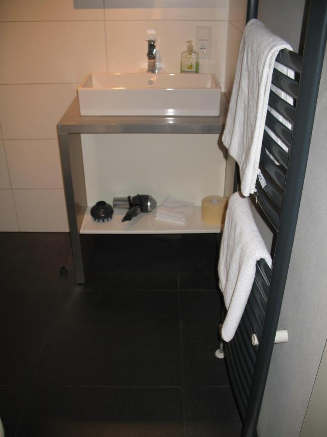 Ring-Race-Flats Appartements Adenau Esterno foto